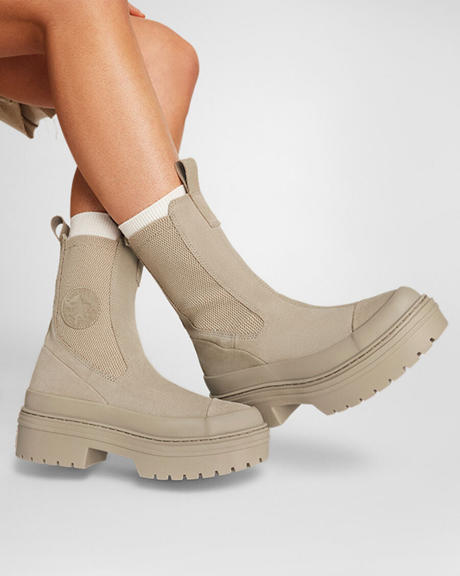 Women's Leather Lug Sole Chelsea Boot - Black - Vintage Cargo/Vintage Cargo