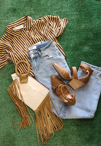 Eesome Striped Short Sleeve Blouse in Coco