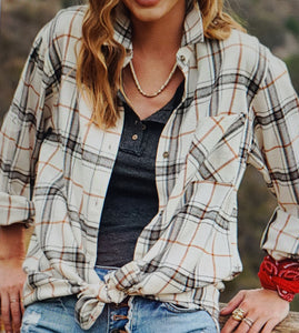 LONG SLEEVE BUTTON DOWN PLAID SHIRT IN BONE