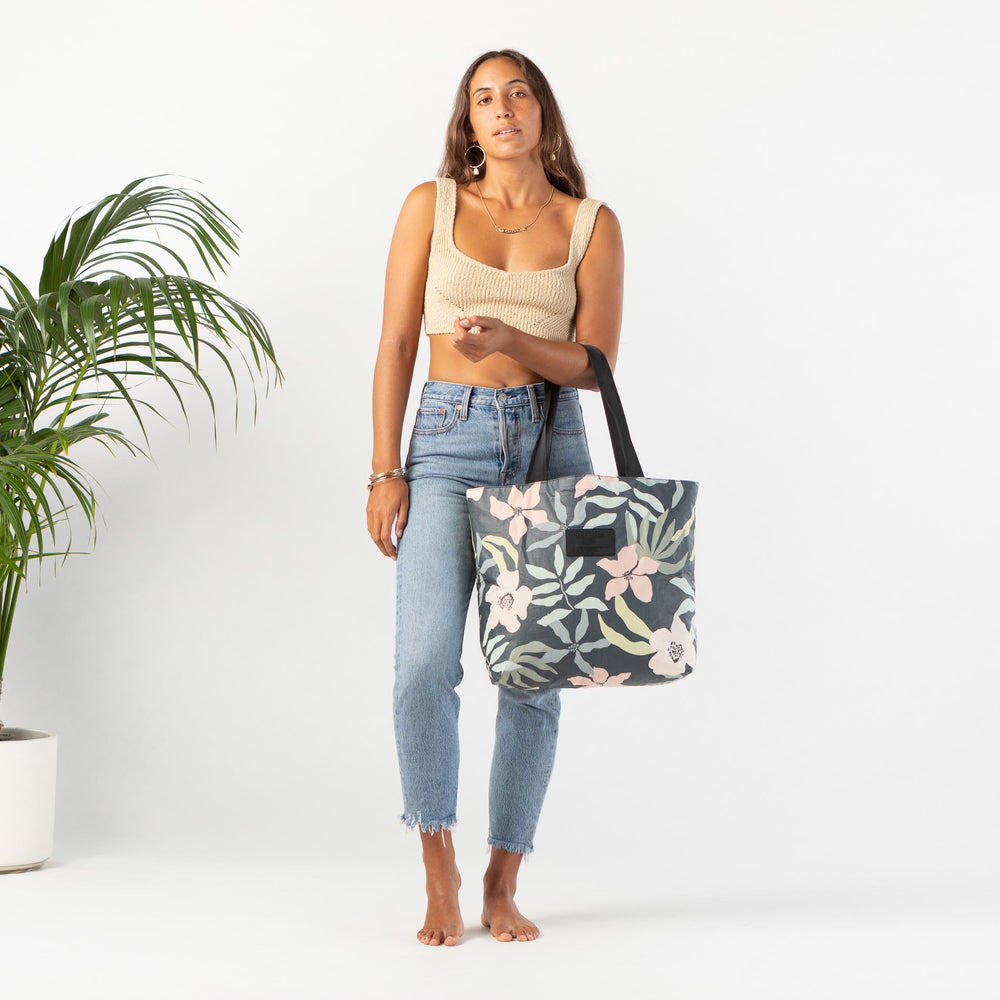 Expandable Splash-Resistant Tote - Floral