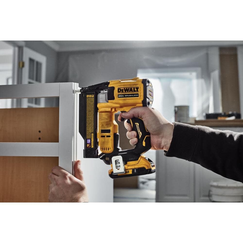 Compact Series 20V 23 Gauge Pin Nailer Kit - DCN623D1