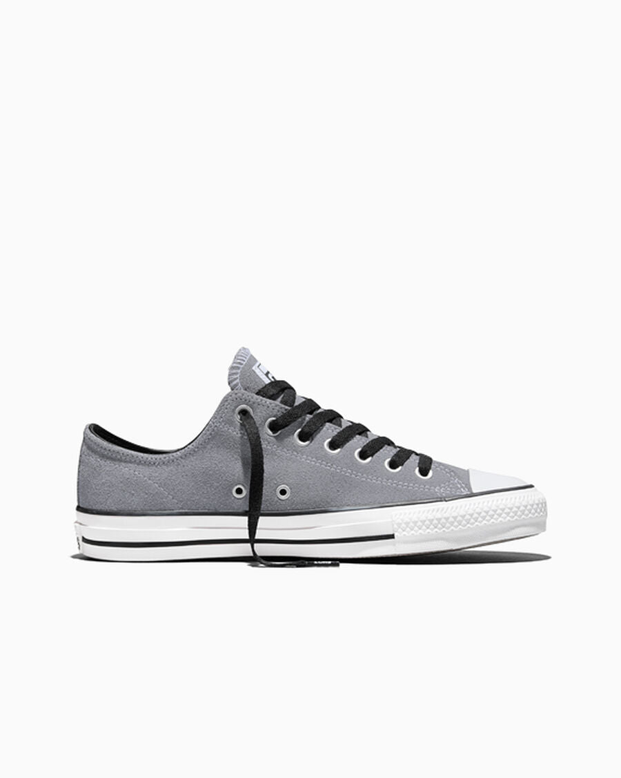 Suede Skate Low Top Sneaker - Black - Thunder Whale Grey/Black/White