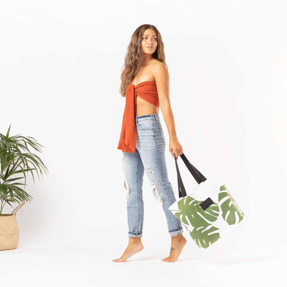 Expandable Splash-Resistant Tote - Leaf Print
