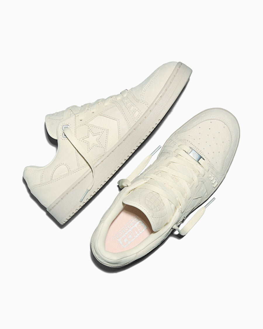 Textured Nubuck Skate Low Top Shoe