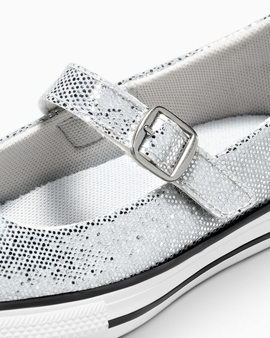 Glitter Easy-On Mary Jane Kids Shoe