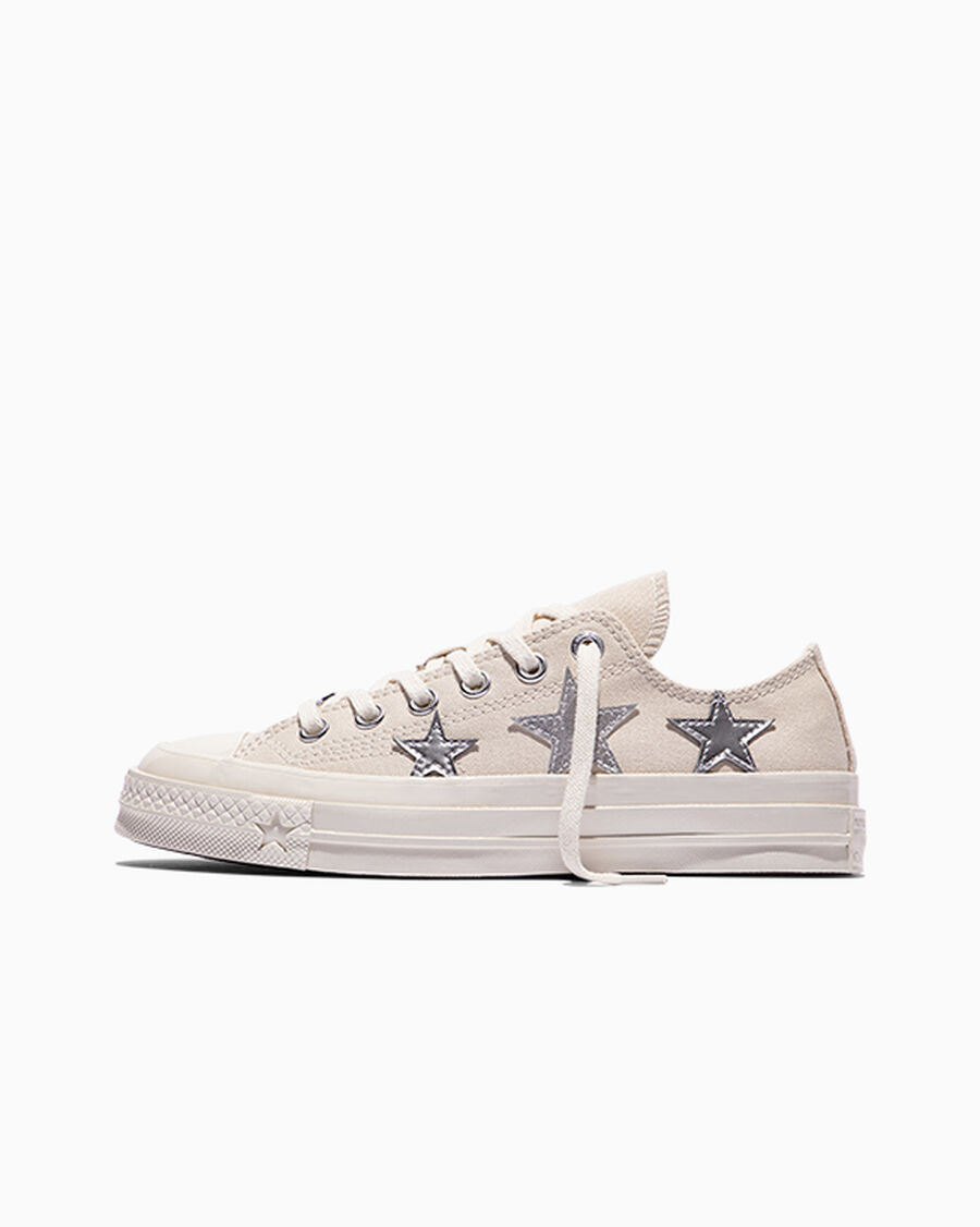 Canvas Low Top Sneaker With Silver Stars - Natural Ivory/Dull Silver