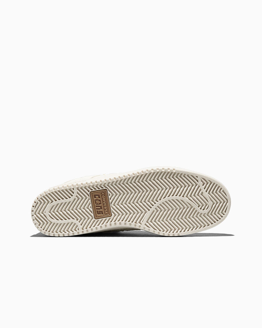 Textured Nubuck Skate Low Top Shoe