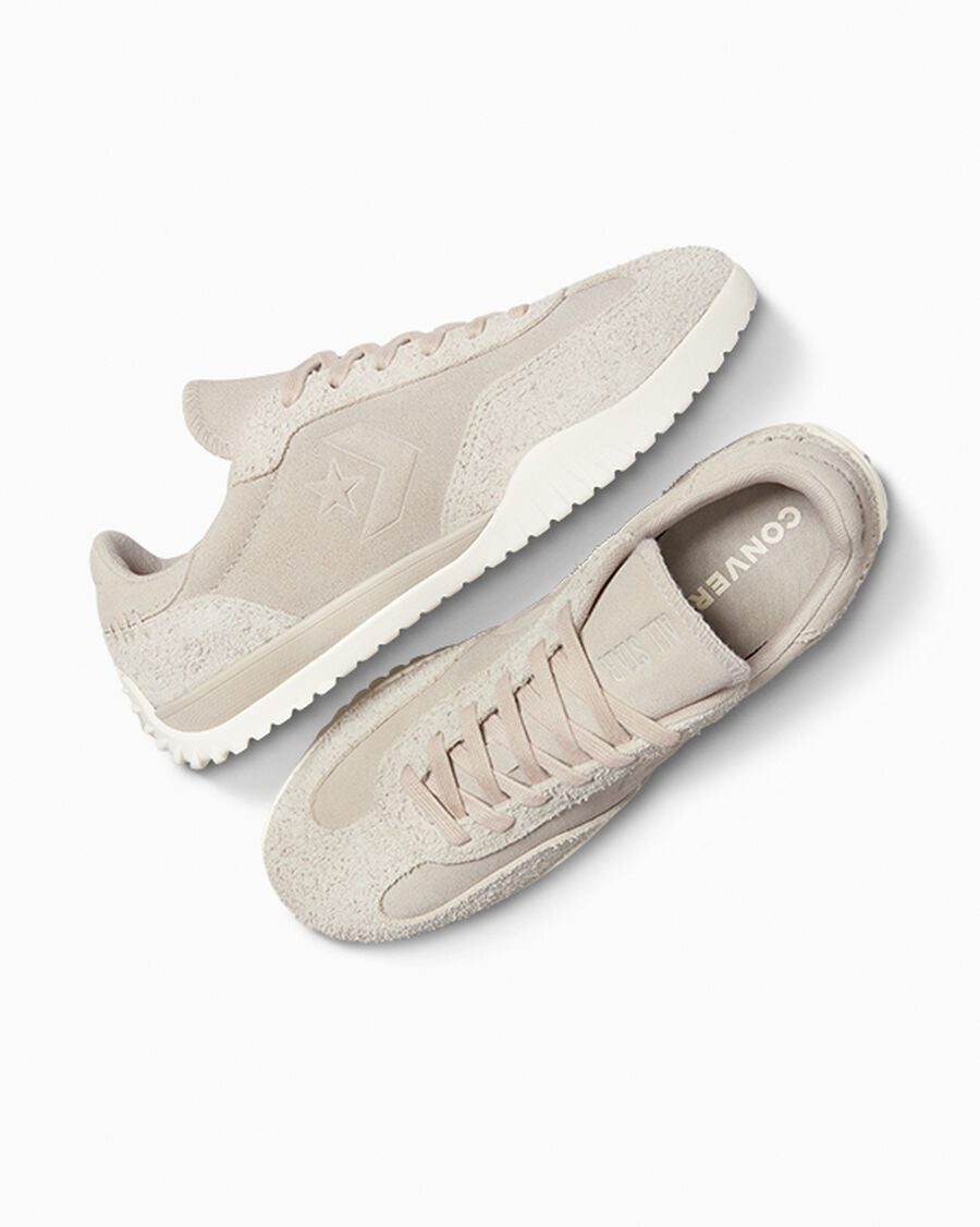 Suede Low Top Sneaker - Papyrus - Papyrus/Papyrus/Egret