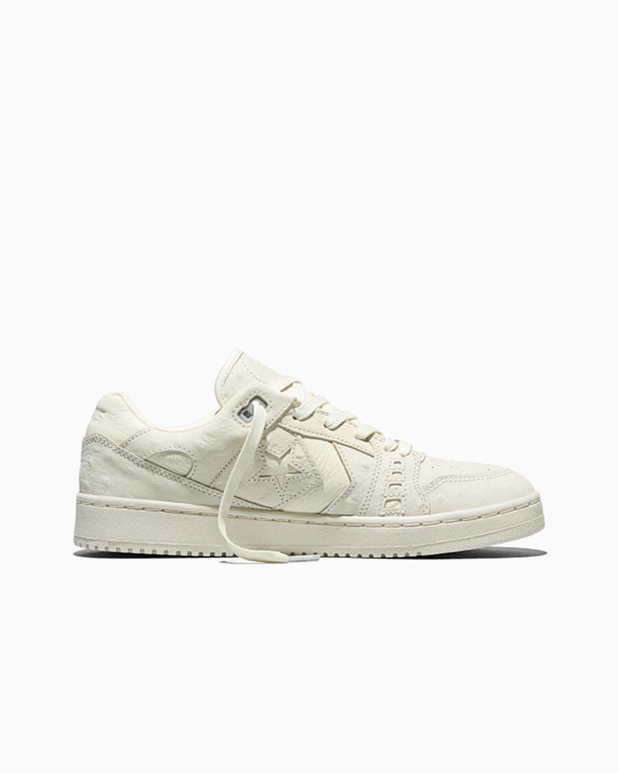 Textured Nubuck Skate Low Top Shoe