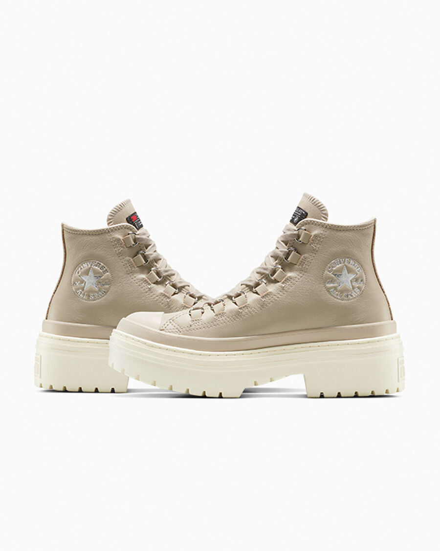 Women's Water-Resistant Leather Lug Sole Boot - Papyrus/Papyrus/Egret