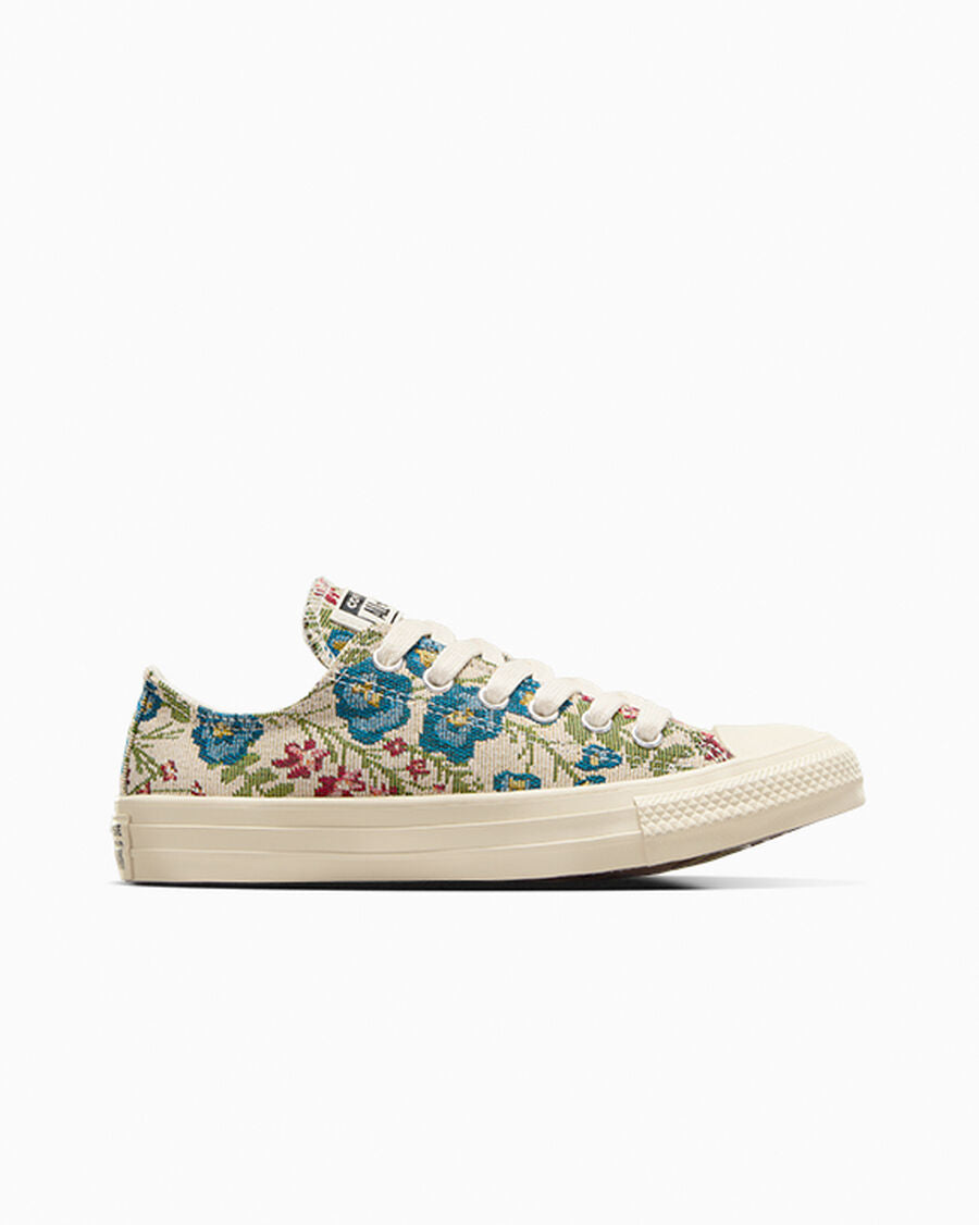 Women's Floral Jacquard Low Top Sneaker