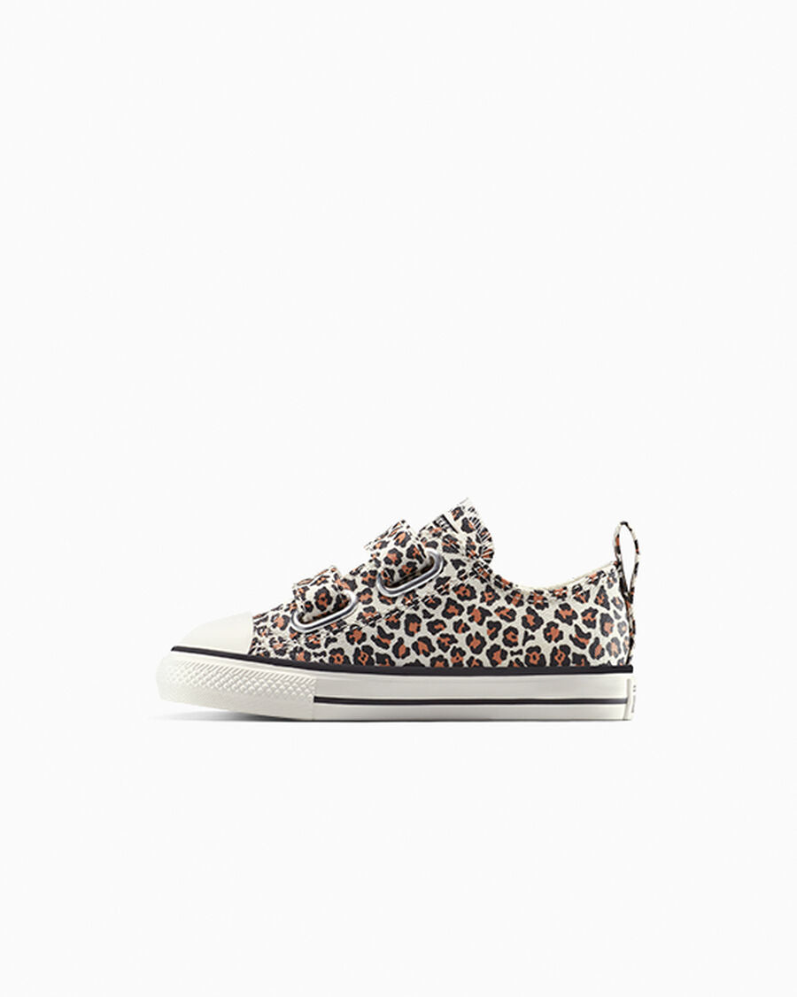 Canvas Easy-On Low-Top Sneaker - Leopard