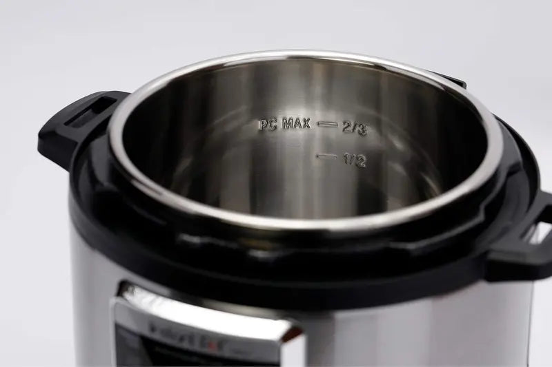 Instant Pot Ultra Mini 3-Quart Programmable Cooker, Stainless Steel, Silver, 16-in-1 - Ultra Mini