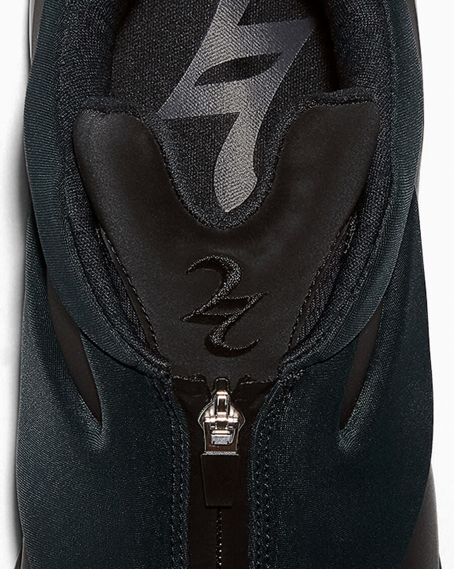 Basketball Low Top Shoe - Charm Black - Charm Black