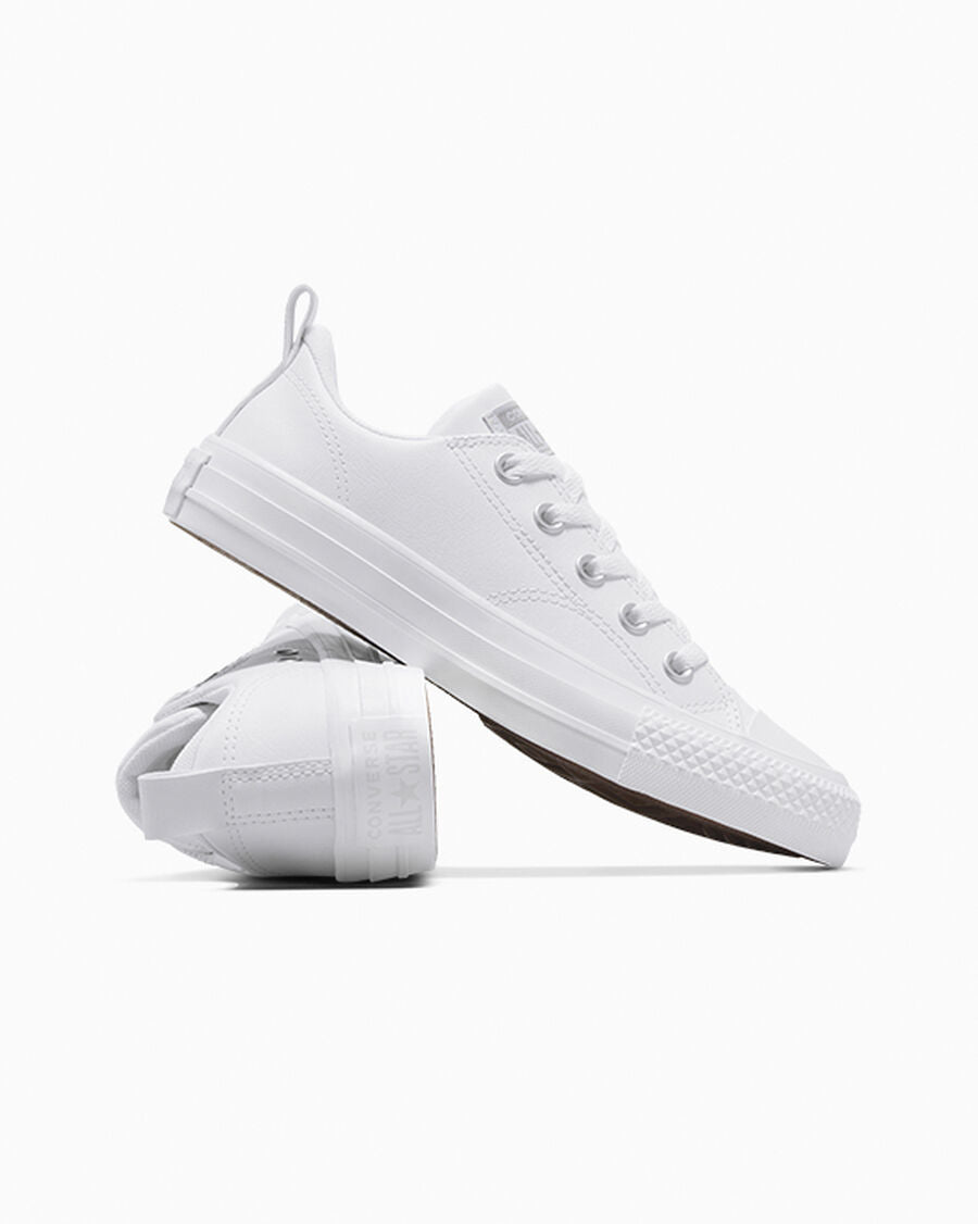 Leather Padded Low Top Kids Sneaker