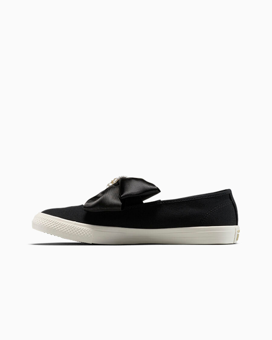 Women's Canvas Ballet Flat With Charms - Black - Black/Egret/Gold