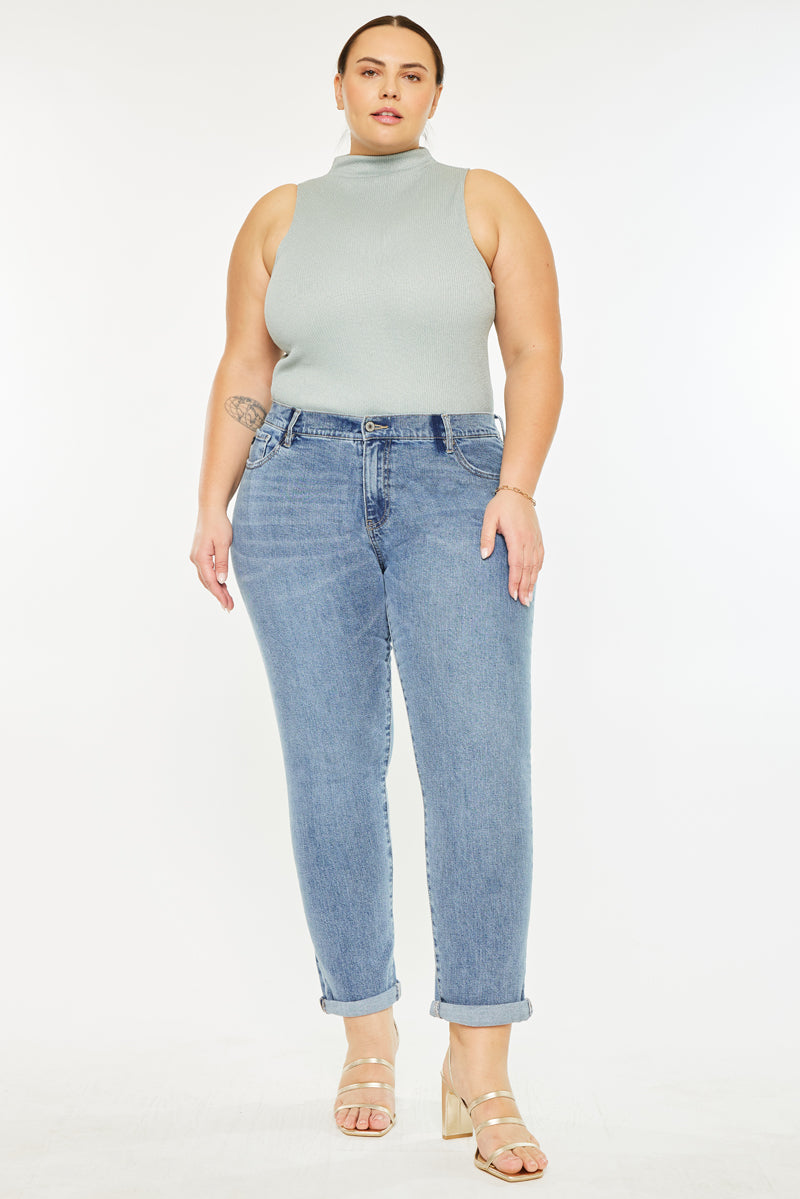 Women's Plus Size Mid Rise Slim Boyfriend Jeans - Carmelita