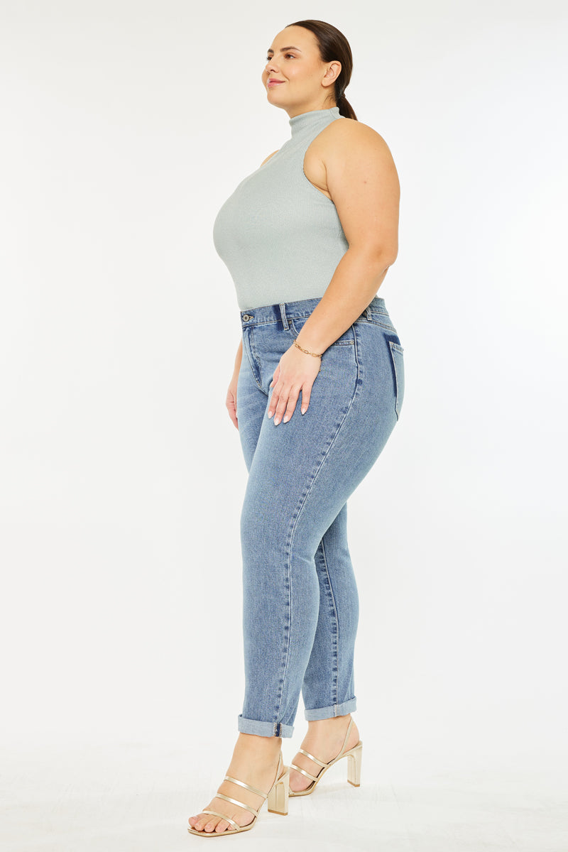 Women's Plus Size Mid Rise Slim Boyfriend Jeans - Carmelita