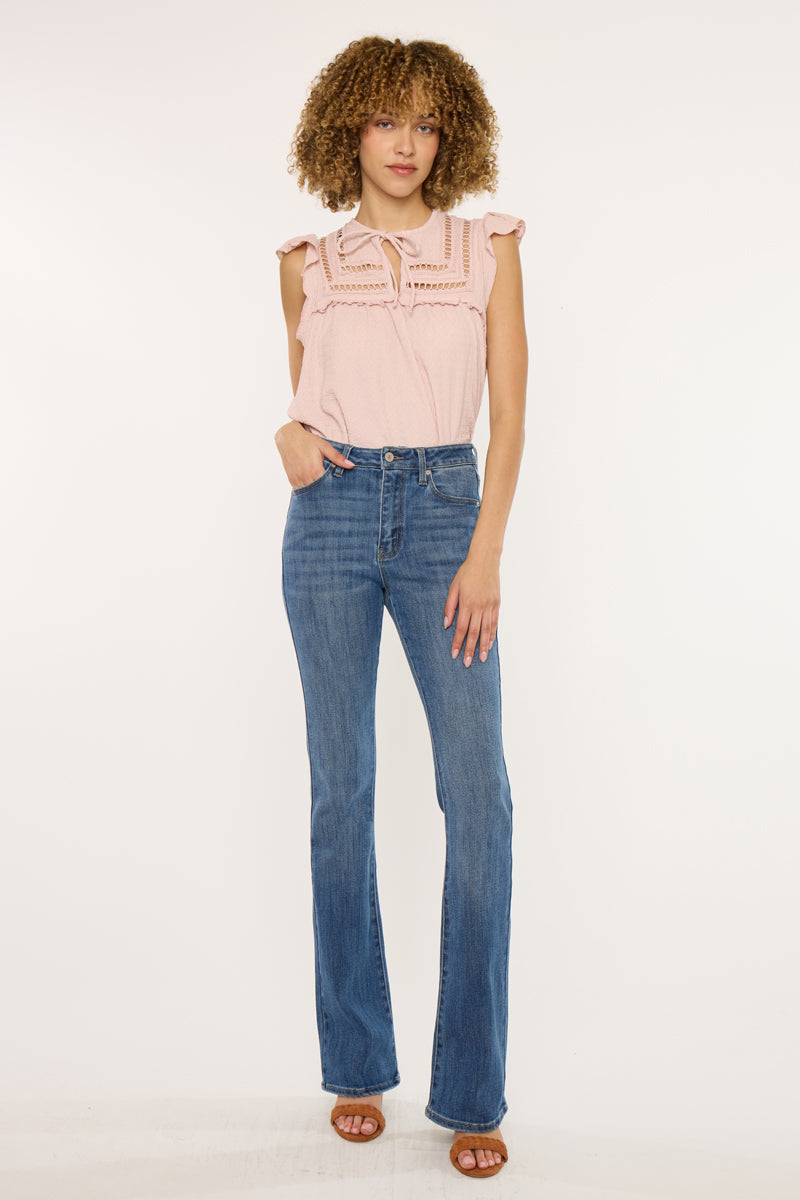 Women's High Rise Bootcut Jeans - Ami