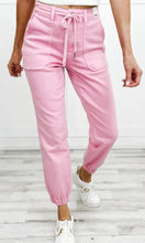 Load image into Gallery viewer, JUDY BLUE PINK JOGGERS
