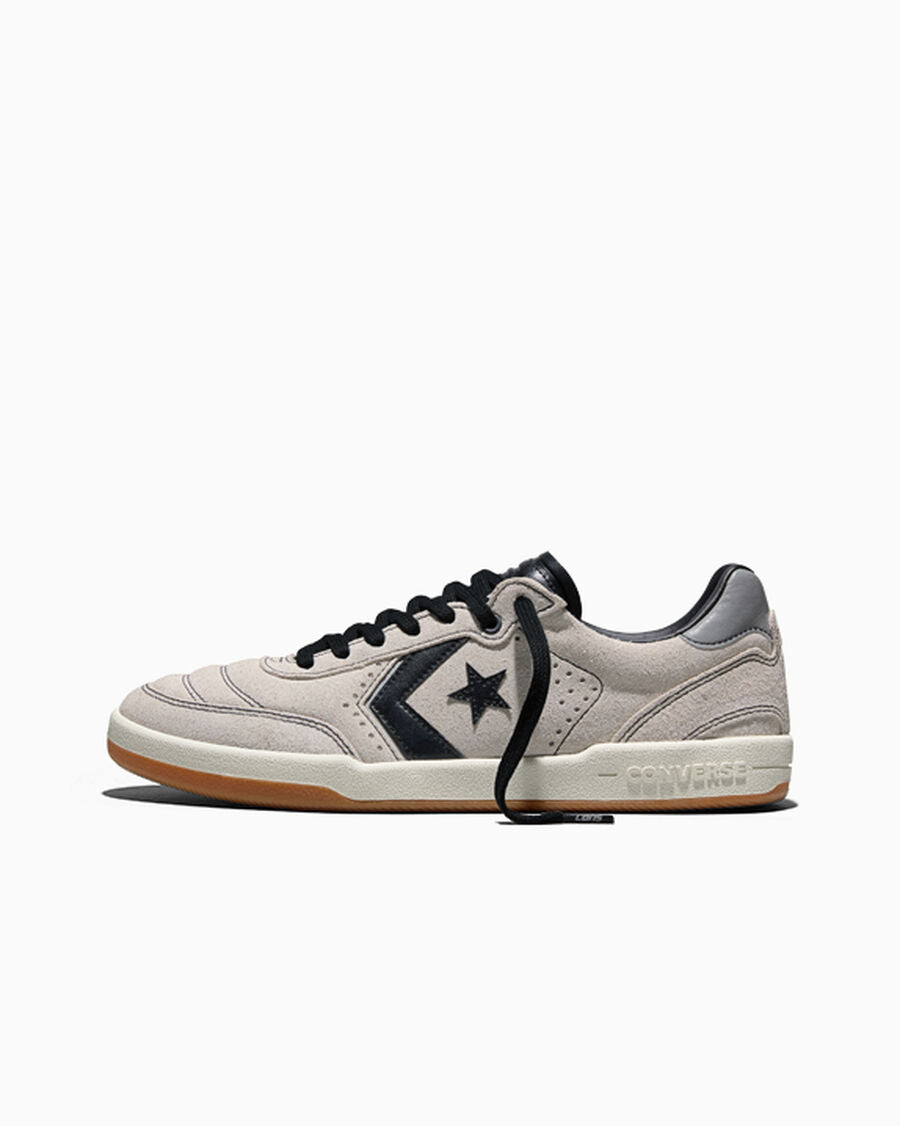 Suede Skate Low Top Shoe - Egret/Black/Gum