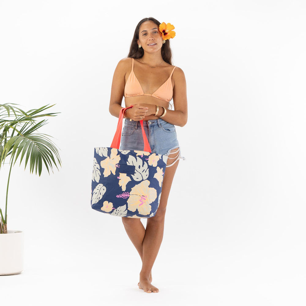 Expandable Splash-Resistant Tote - Tropical Print