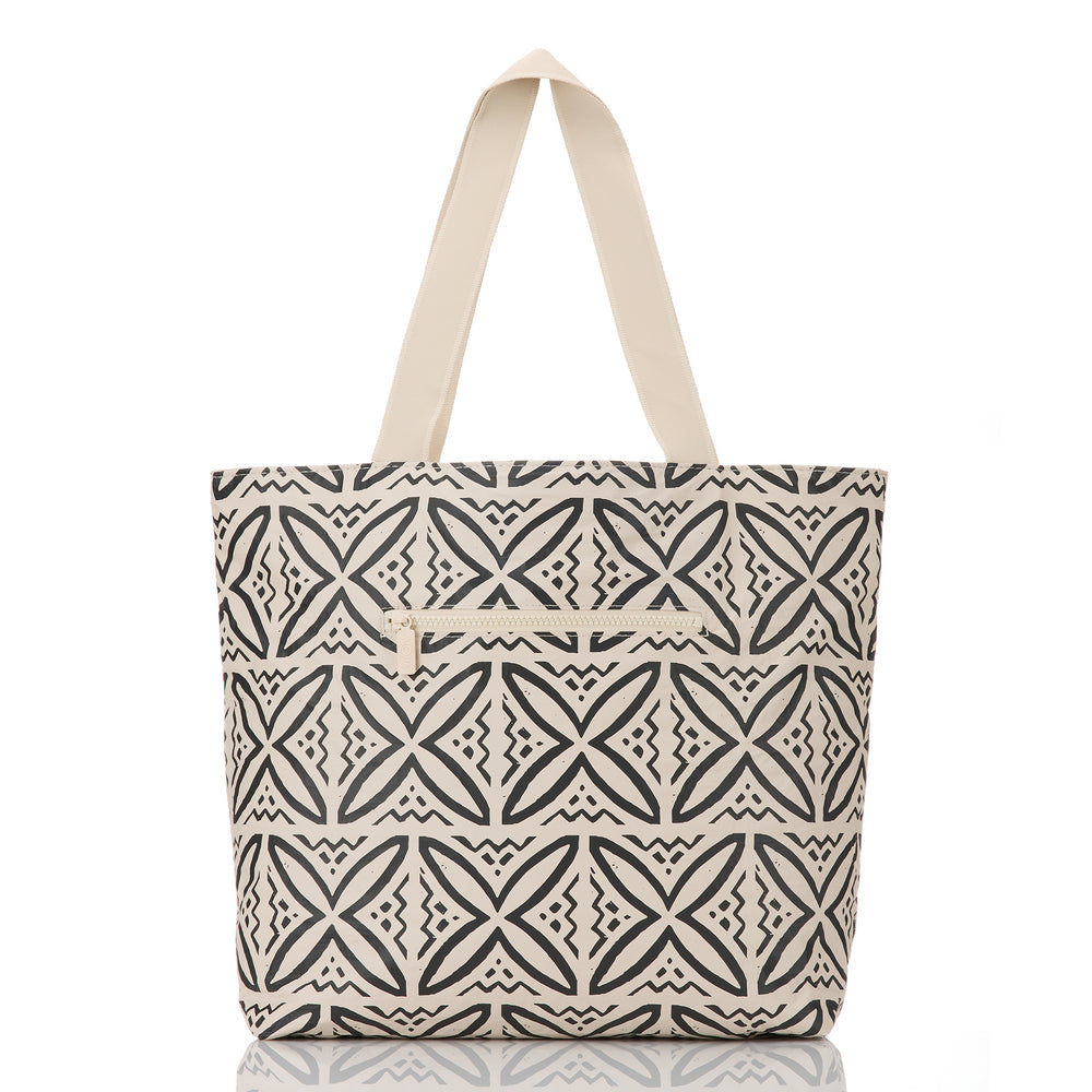 Expandable Splash-Resistant Tote - Abstract