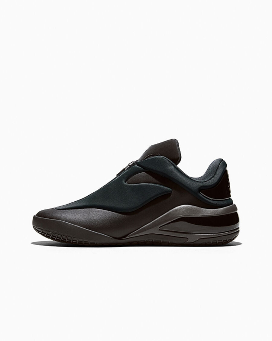 Basketball Low Top Shoe - Charm Black - Charm Black