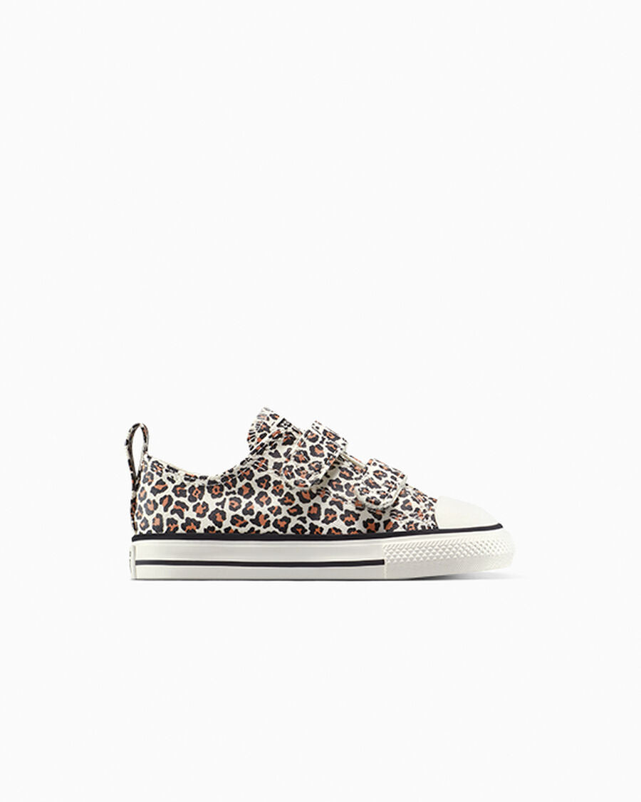 Canvas Easy-On Low-Top Sneaker - Leopard