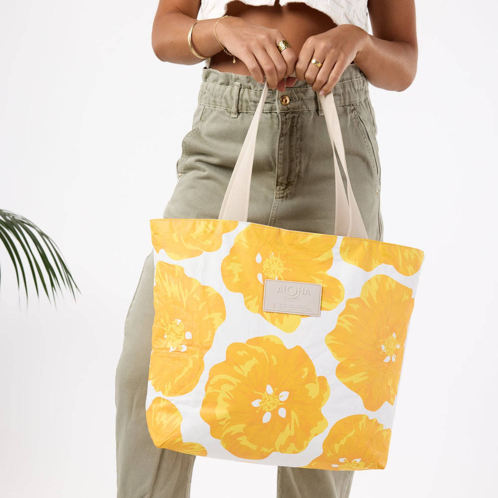 Expandable Splash-Resistant Tote - Golden Floral