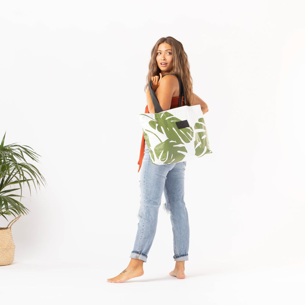 Reversible Nylon Tote - Leaf Print