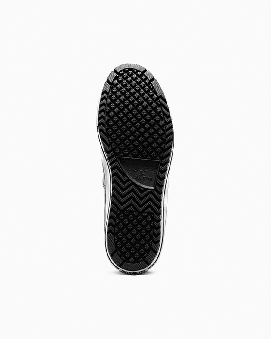 Water-Repellent Mid-Top Boot - Black/White/Black