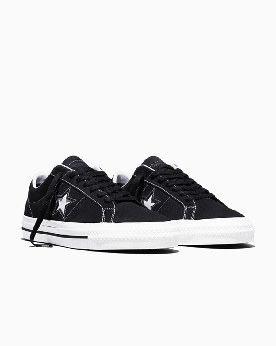 Unisex Suede Skate Low-Top Shoe - Black/Black/White