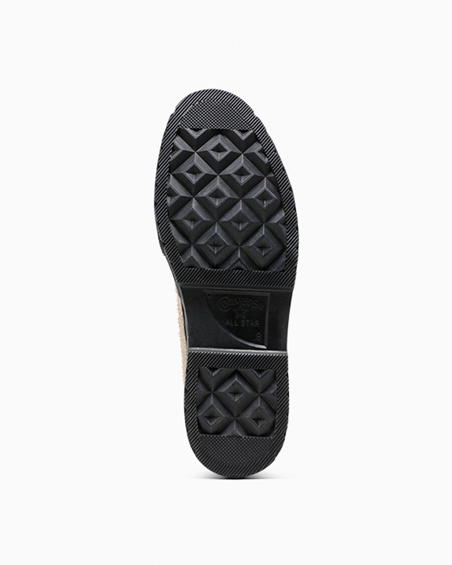 Unisex Suede Low-Top Derby Shoe