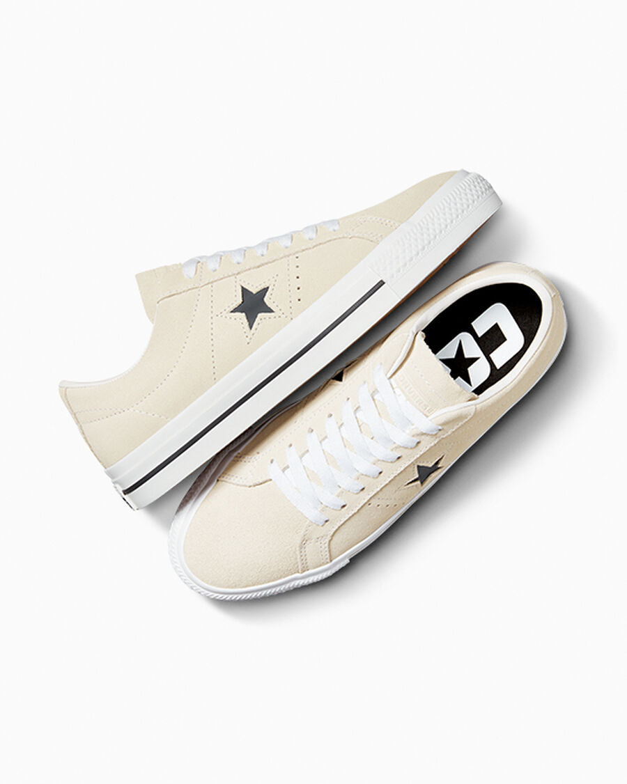 Unisex Suede Skate Low-Top Shoe - Egret/White/Black