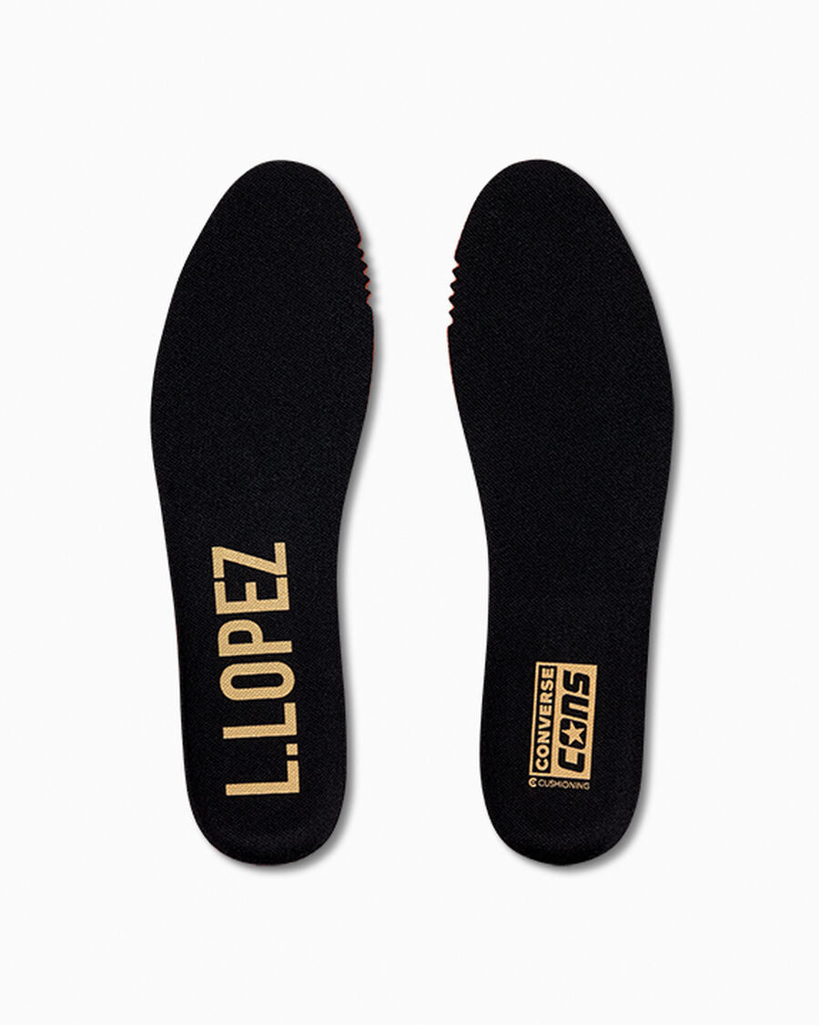 Suede Skate Low Top Shoe - Egret/Black/Gum