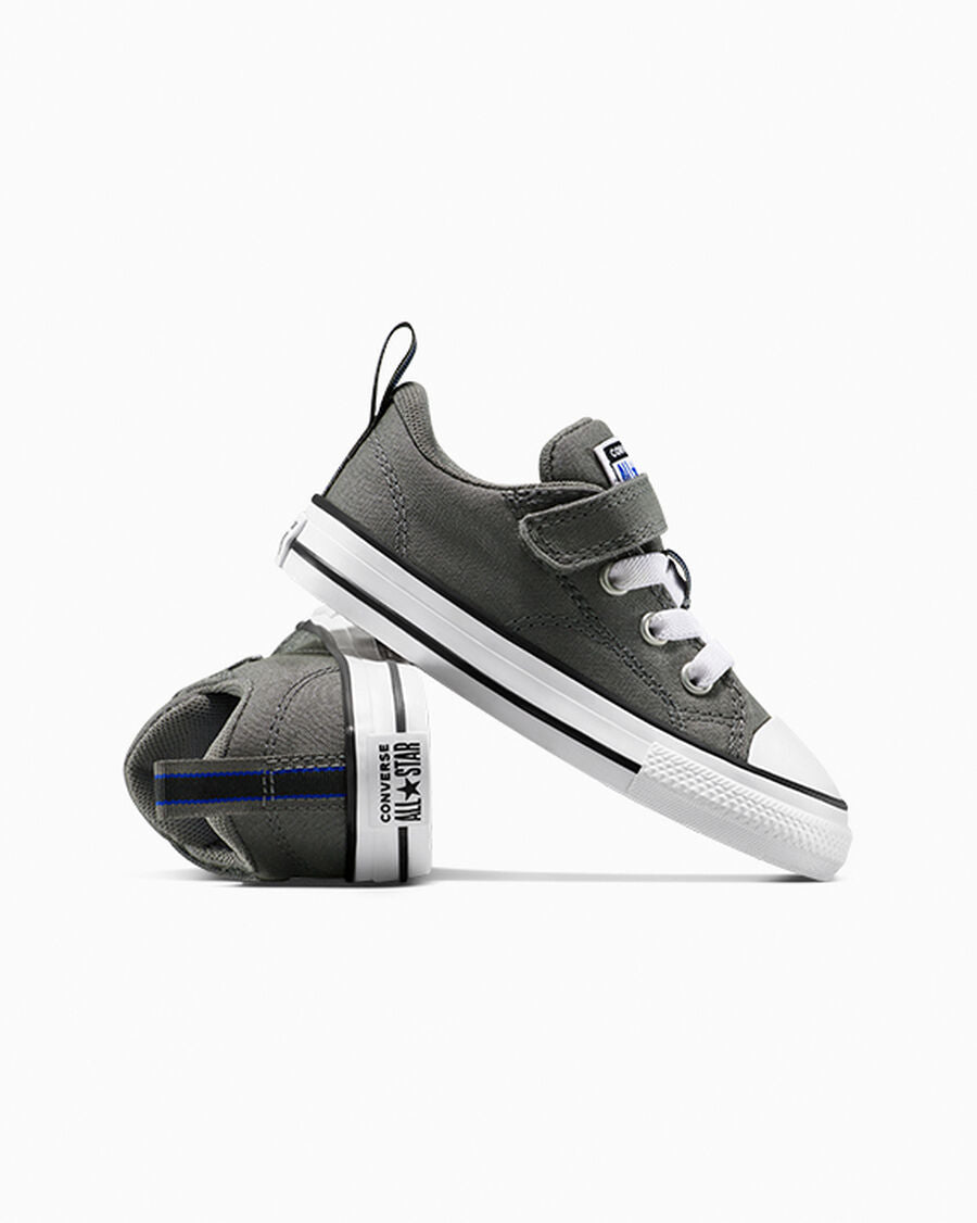 Toddler Canvas Easy-On Low-Top Sneaker