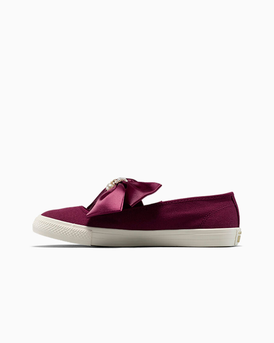 Women's Canvas Ballet Flat With Charms - Black - Deep Bordeaux/Egret/Gold