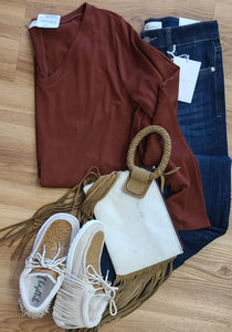 LONG SLEEVE V-NECK TOP