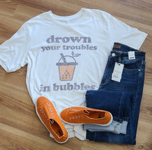 Load image into Gallery viewer, CREAM T-SHIRT
